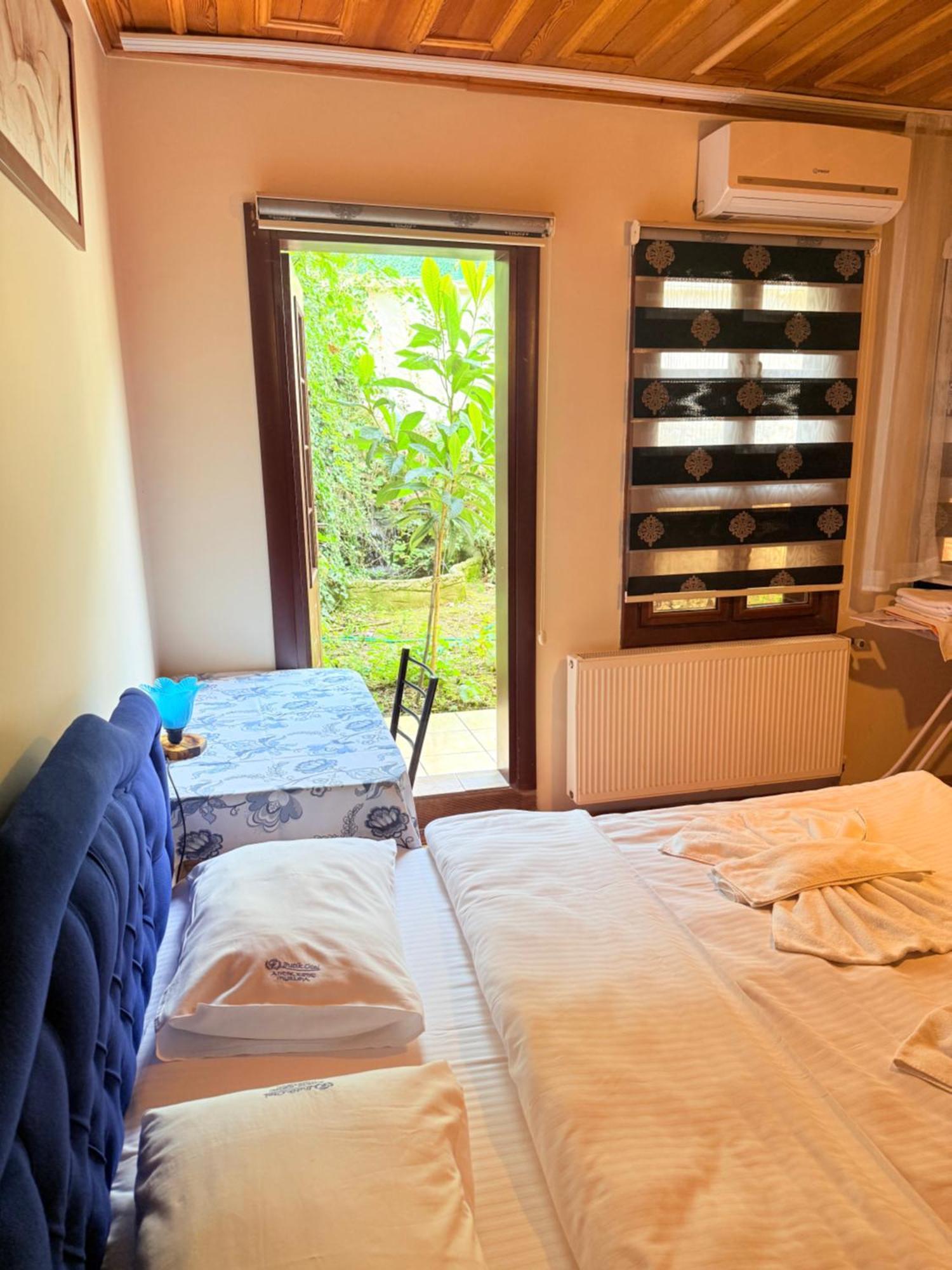 Oez Butik Otel Antik Kent Myrleia Mudanya Zewnętrze zdjęcie